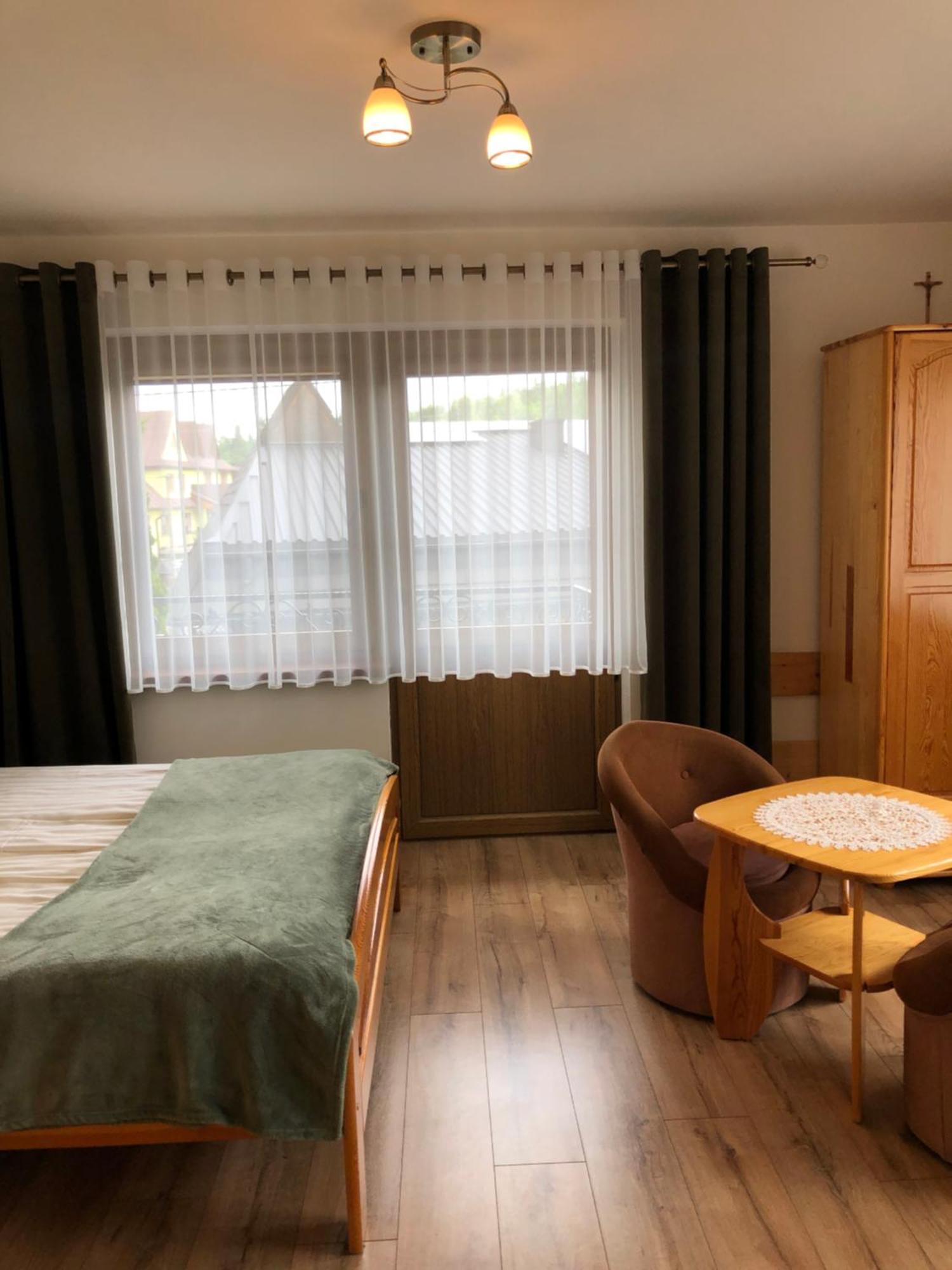 Dw Basia Pokoje I Apartament Bialka Tatrzanska Exterior foto