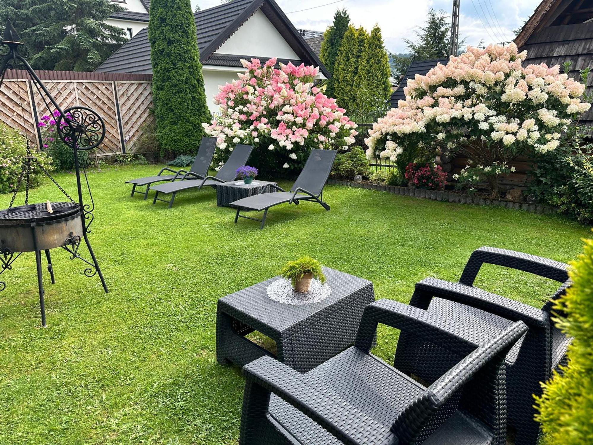 Dw Basia Pokoje I Apartament Bialka Tatrzanska Exterior foto